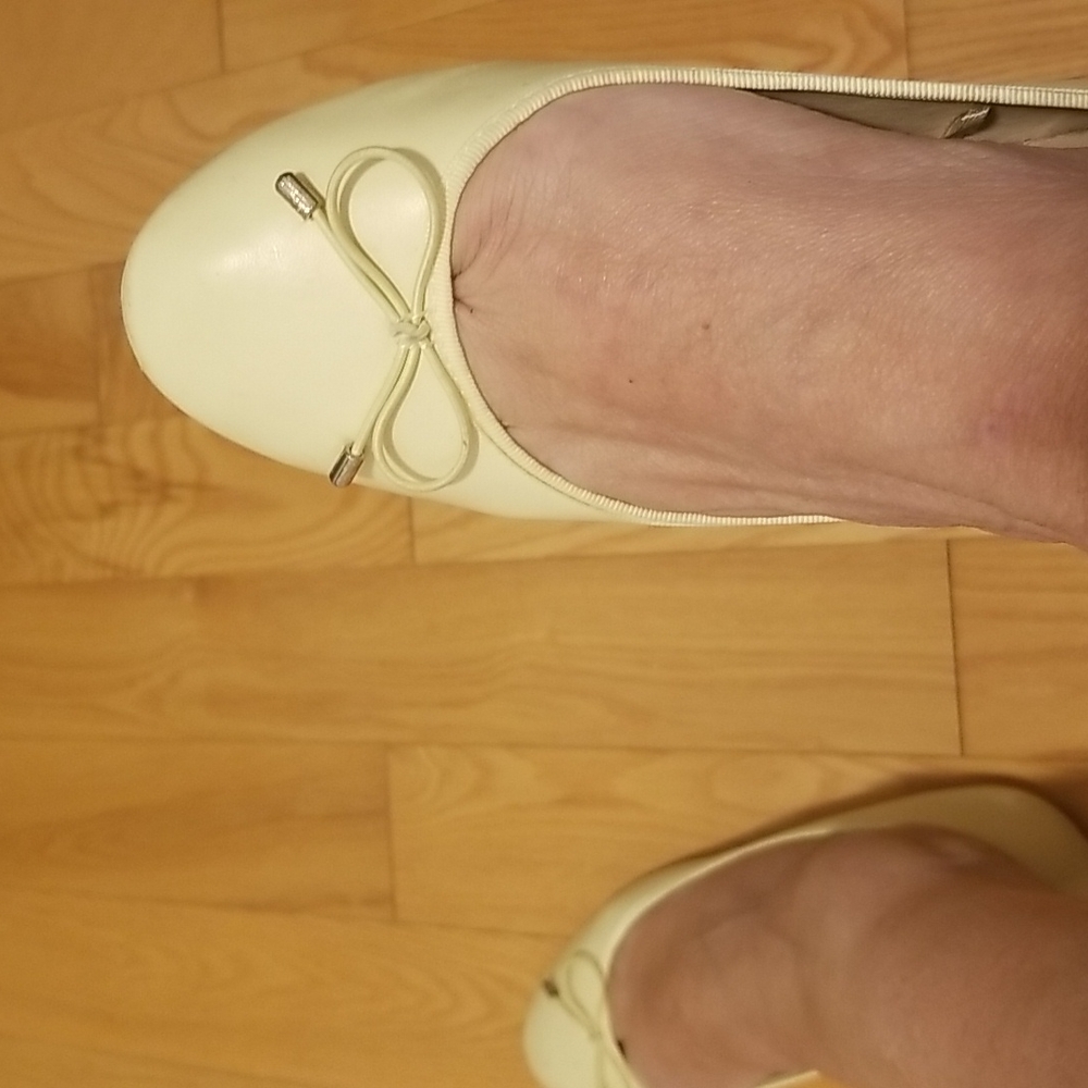 Shoes - Picture 3 of 3
